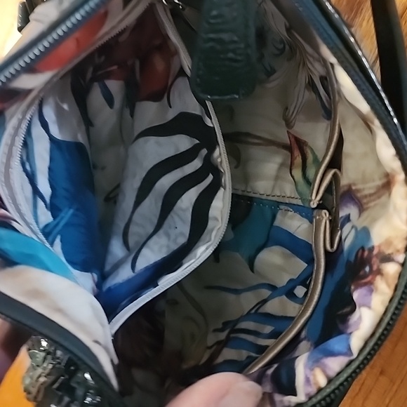 NWOT SHARIF CROSSYBODY BAG. - Picture 7 of 14